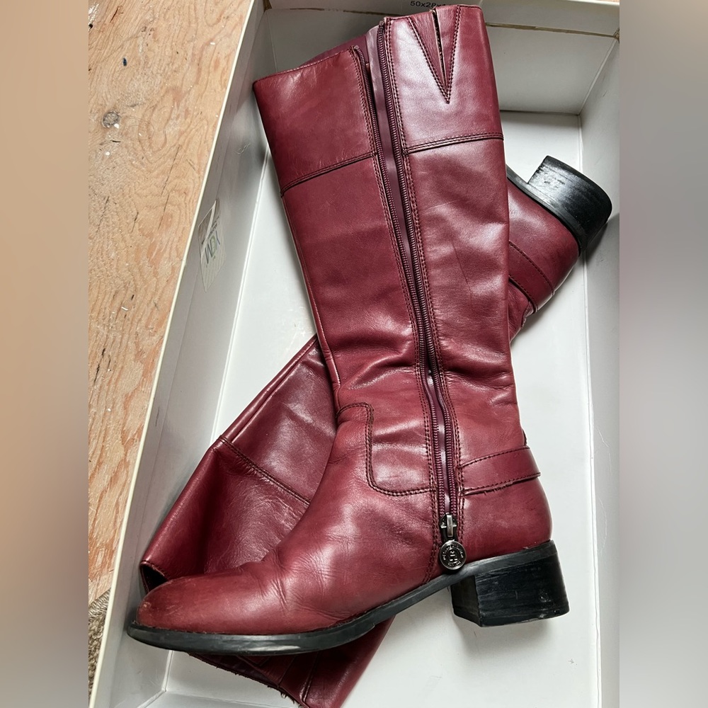 Red boots